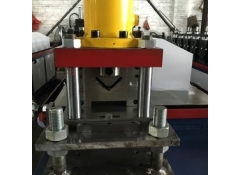 江蘇角龍骨機