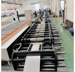 江蘇數(shù)控電腦開合式龍骨機
